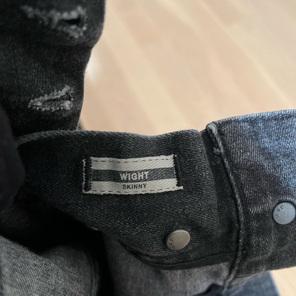 John Varvatos Wight Skinny Jean size 30. - Picture 12 of 13